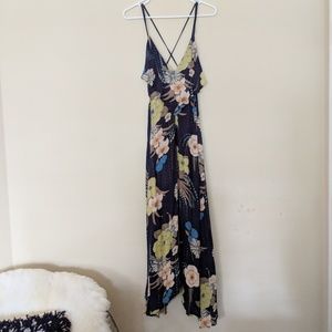 Floral flowy maxi dress